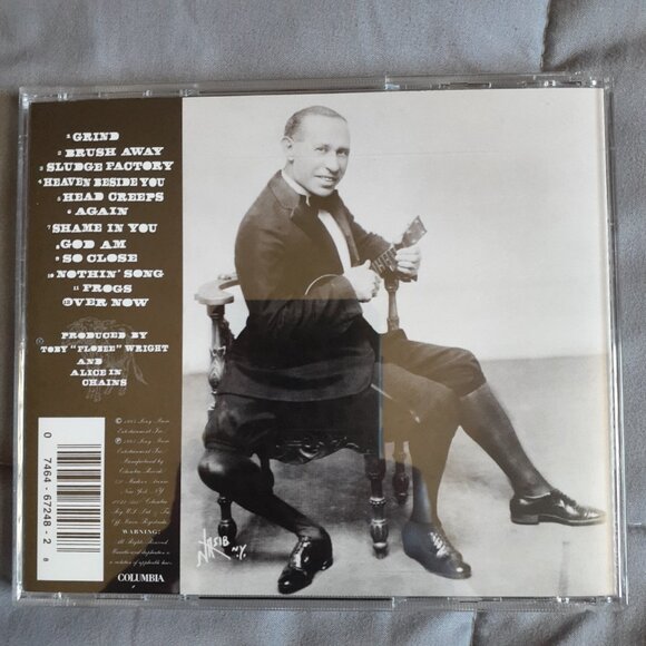 Alice in Chains - Self Titled (Tripod) 90s Grunge Alternative Rock CD - Picture 2 of 5